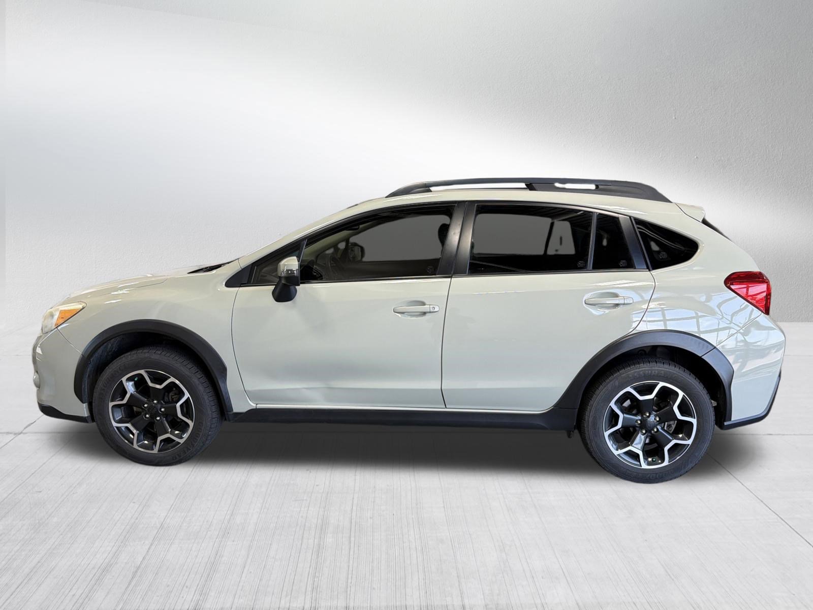 Used 2015 Subaru Crosstrek 2.0i Limited AWD/4WD image 4