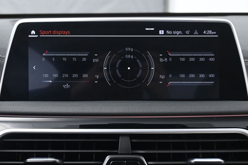 Used 2022 BMW 740i w/ M Sport Package RWD image 41