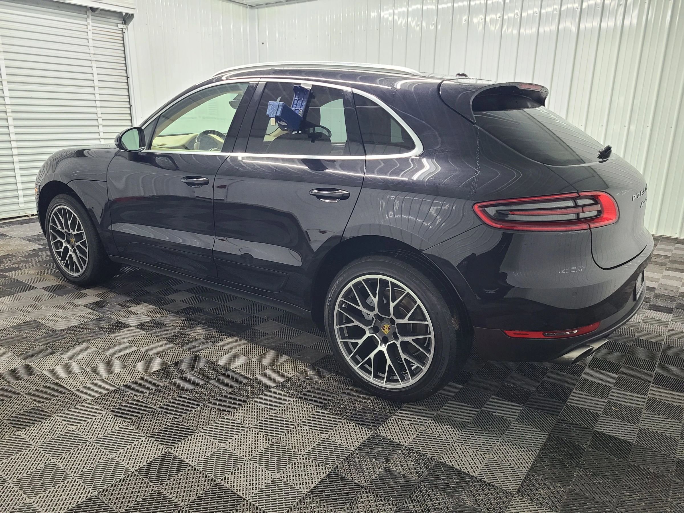 Used 2015 Porsche Macan S AWD/4WD image 9