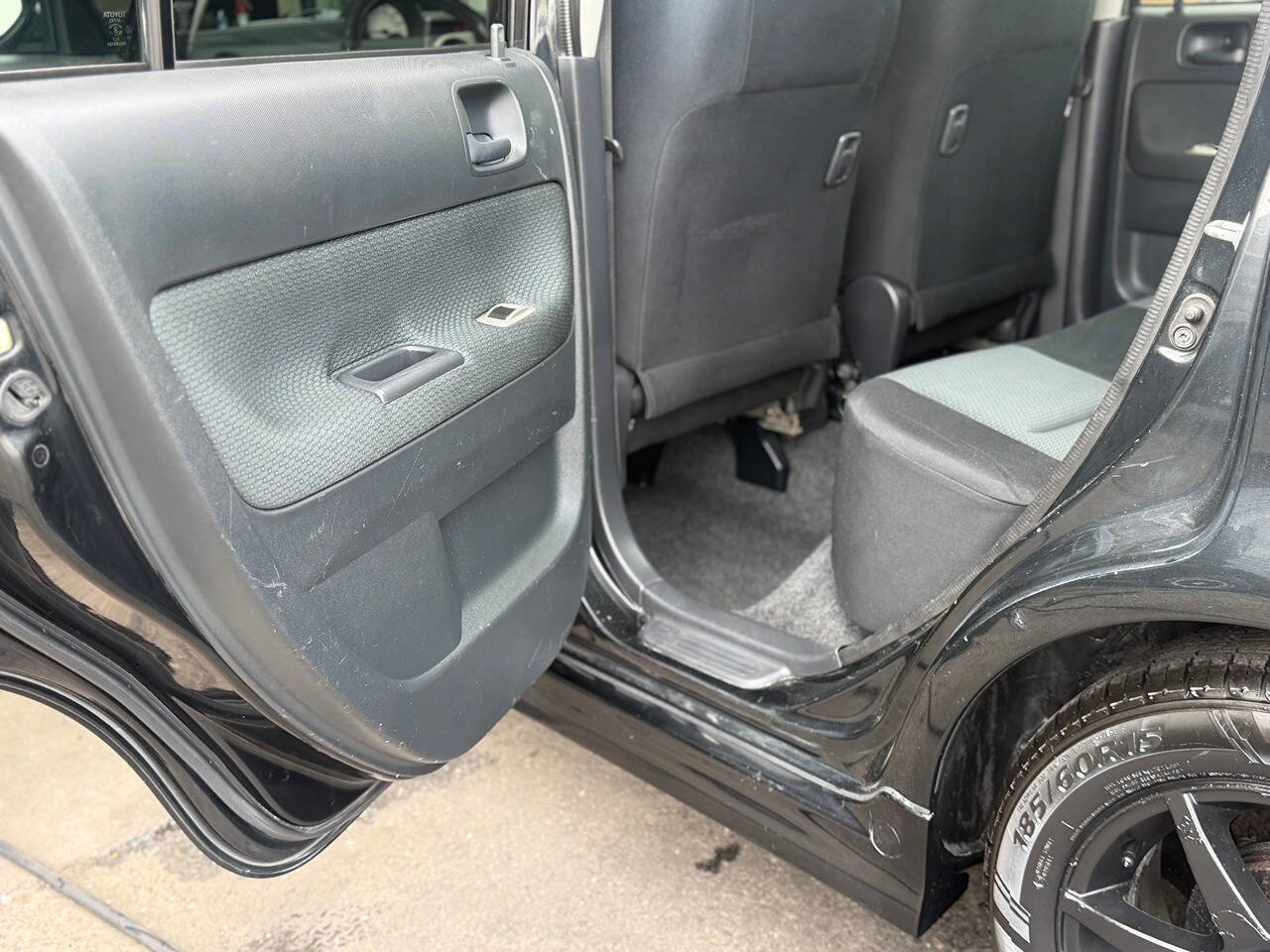 Used 2006 Scion xB image 16