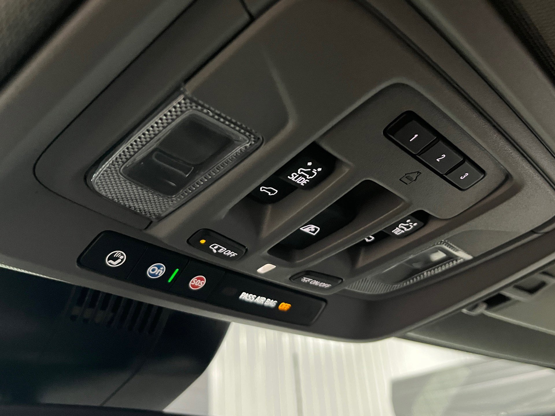 New 2025 GMC Sierra 3500 SLT w/ SLT Premium Package image 17