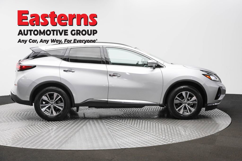 Used 2023 Nissan Murano SV image 4