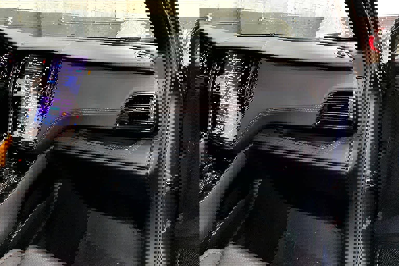 Used 2022 Subaru Outback Wilderness image 18