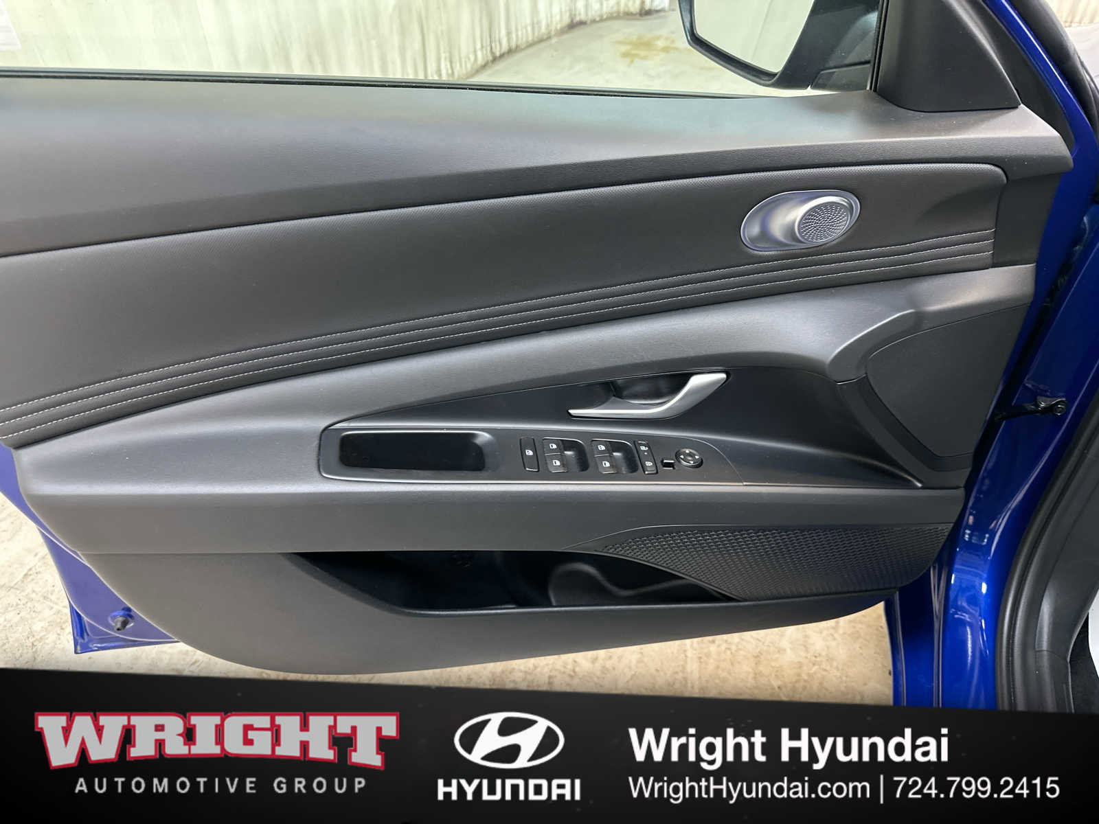 Certified 2025 Hyundai Elantra SEL FWD image 9