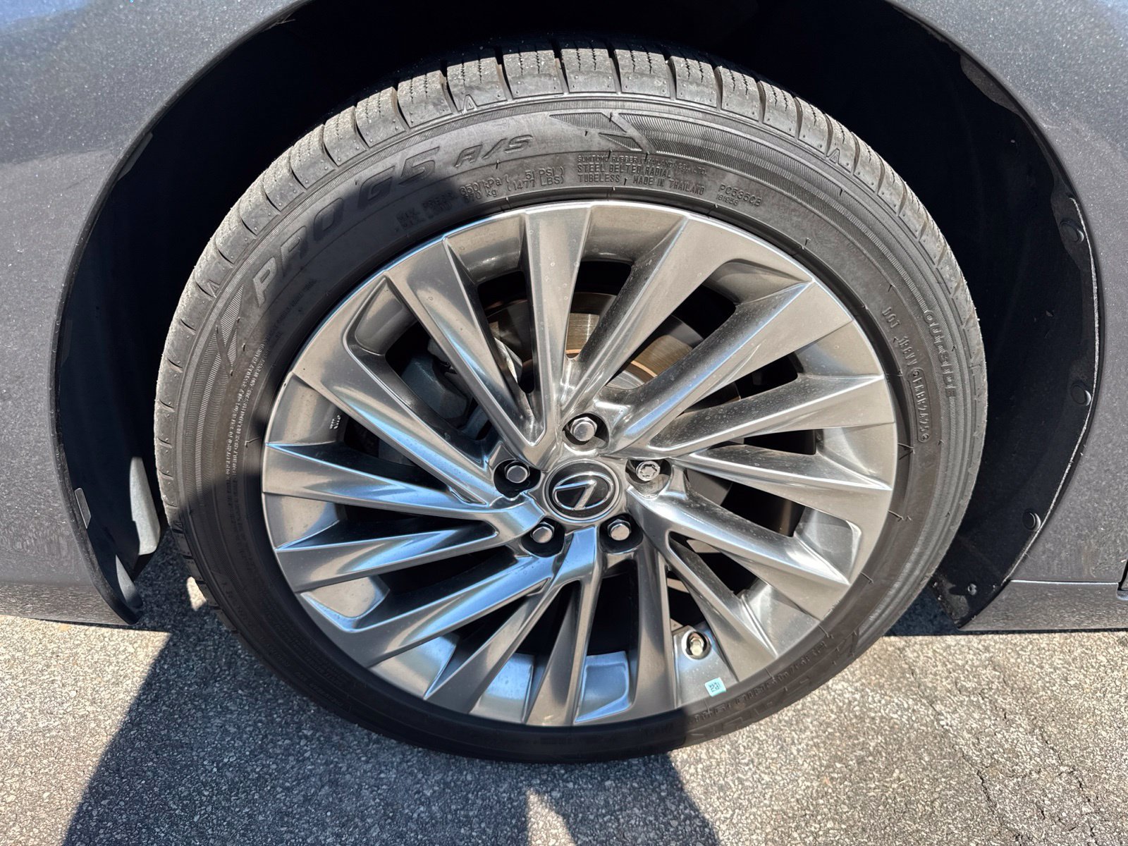 Used 2023 Lexus ES 350 w/ Accessory Package (Z1) FWD image 9