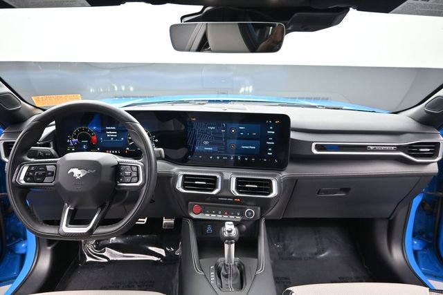 Used 2025 Ford Mustang Premium RWD image 14