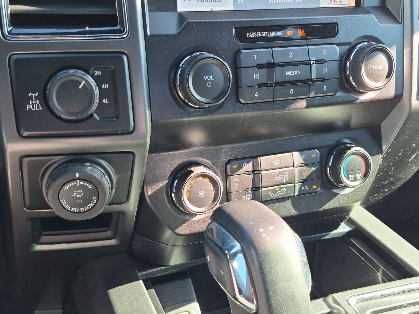 Used 2019 Ford F150 XLT w/ Equipment Group 302A Luxury AWD/4WD image 24