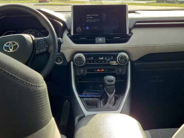 Used 2023 Toyota RAV4 XLE w/ Convenience Package image 18