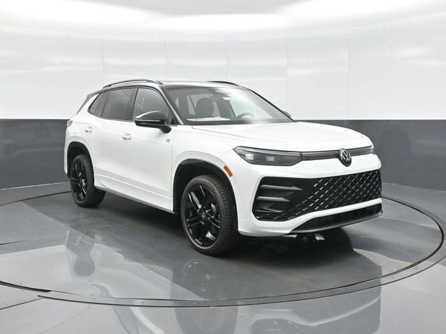 New 2026 Volkswagen Tiguan SE R-Line
