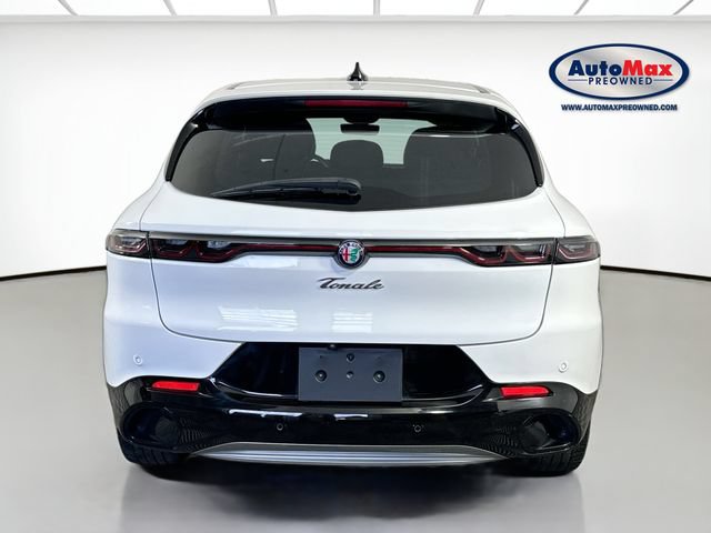Used 2024 Alfa Romeo Tonale Ti AWD/4WD image 8