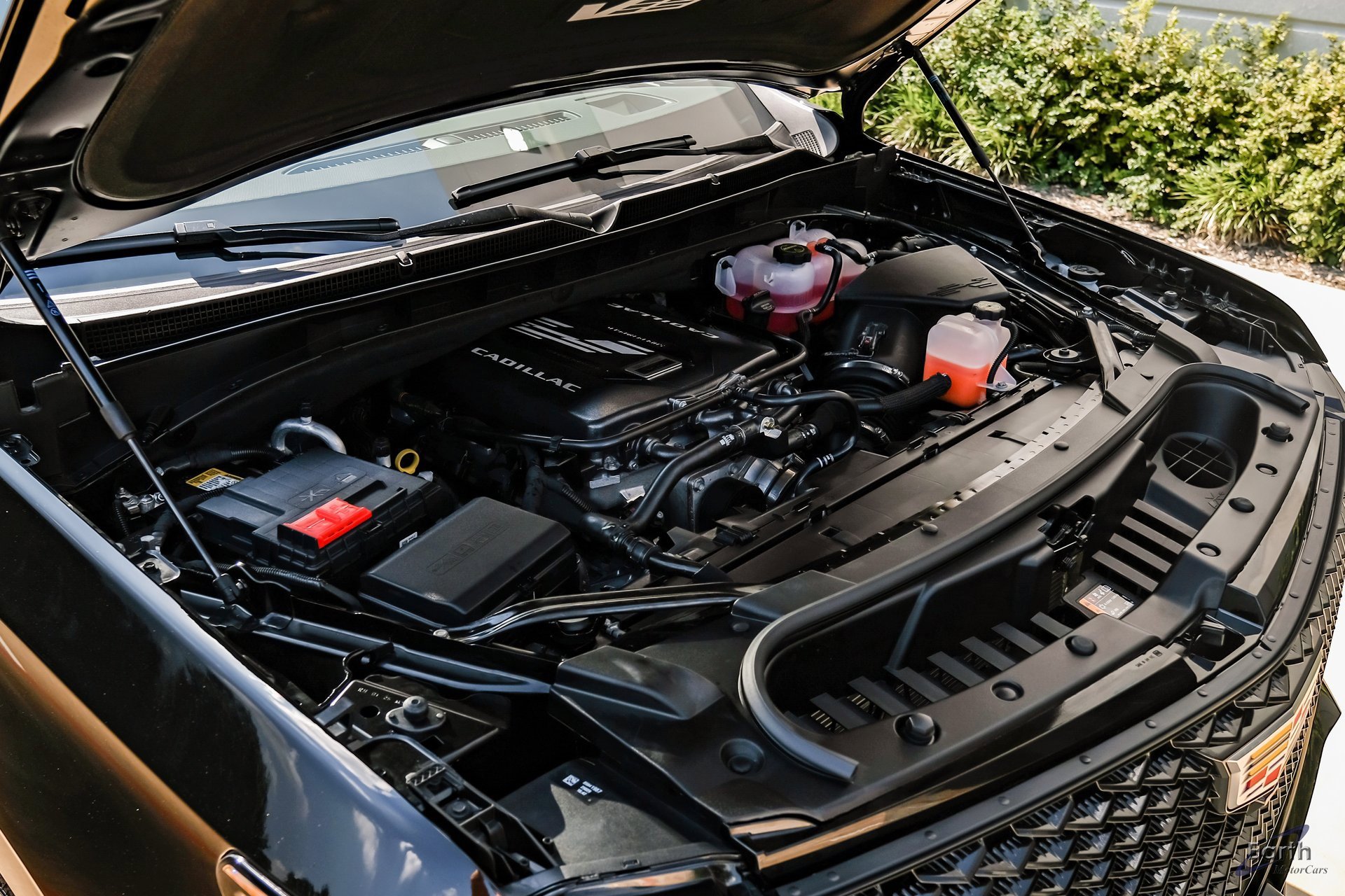 Used 2025 Cadillac Escalade V image 96