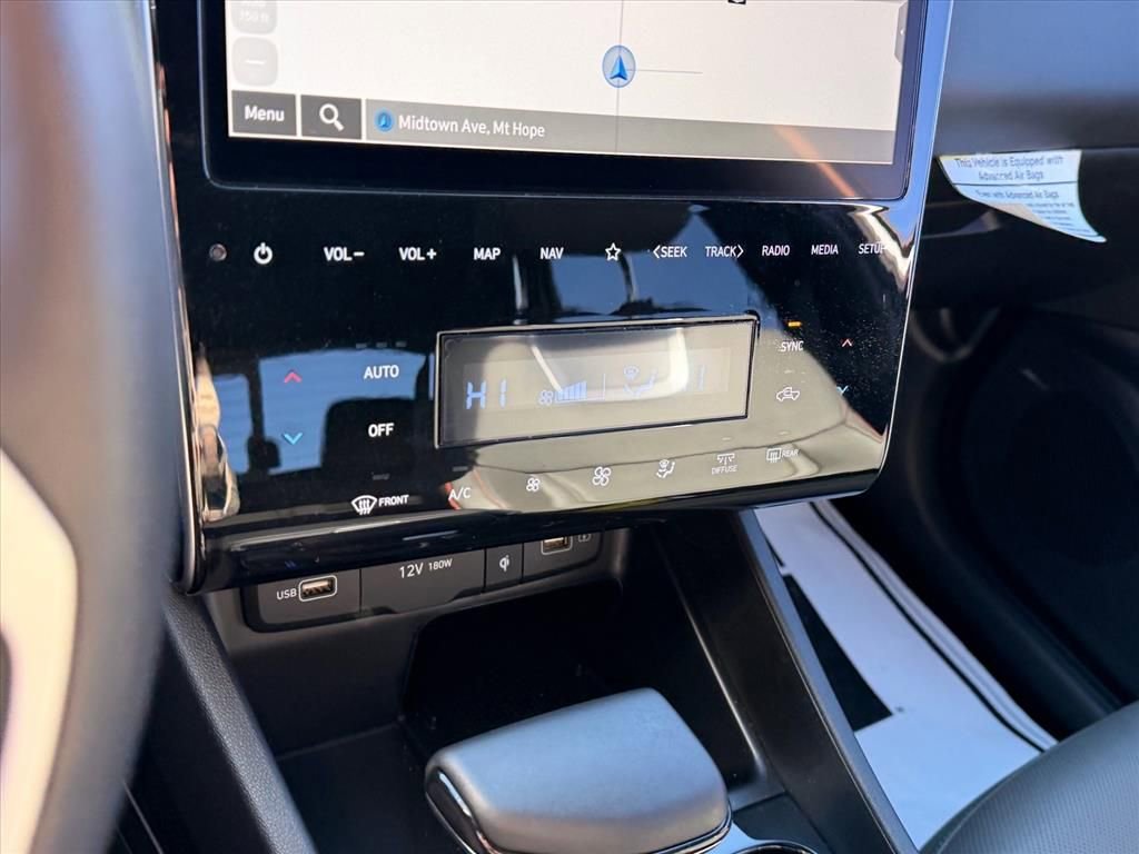 Used 2024 Hyundai Santa Cruz Limited image 22