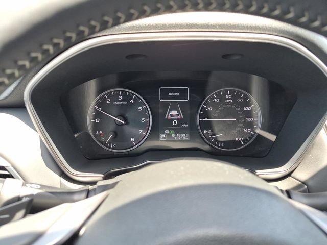 Used 2025 Subaru Outback Touring AWD/4WD image 35