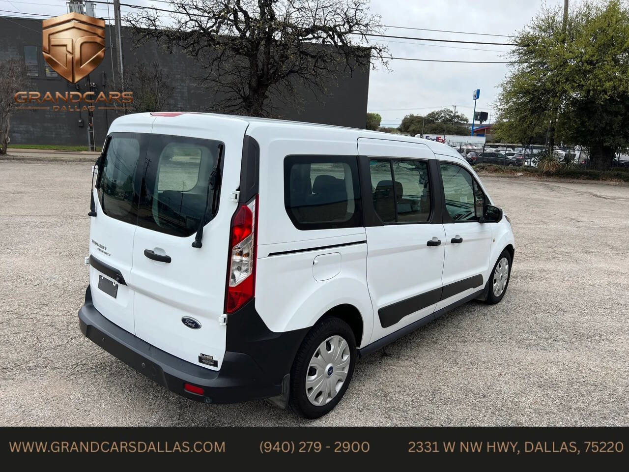 Used 2021 Ford Transit Connect XL image 3