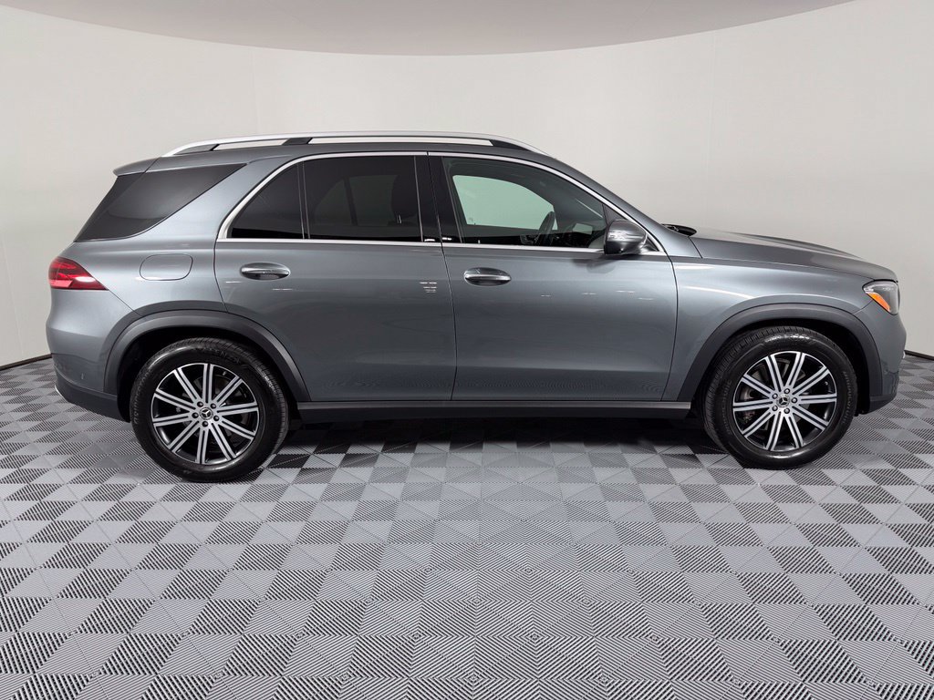 Used 2026 Mercedes-Benz GLE 450e 4MATIC image 11