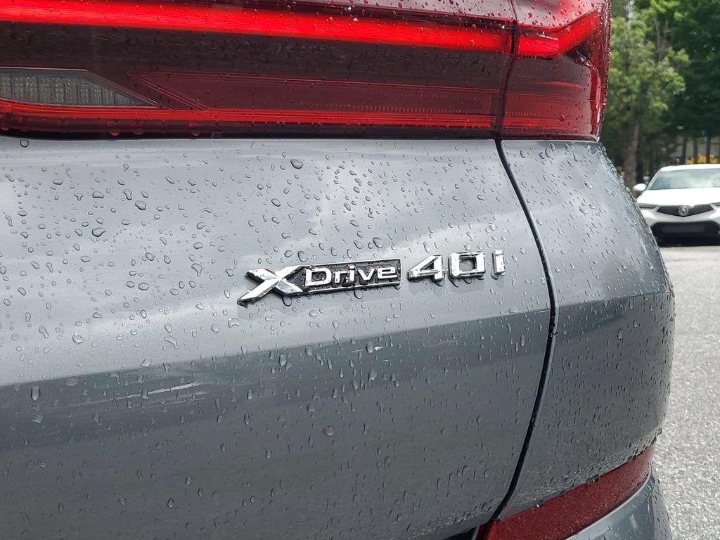 Used 2024 BMW X6 xDrive40i w/ Premium Package AWD/4WD image 9