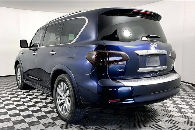 Used 2017 INFINITI QX80 2WD w/ Driver Assistance Package image 2