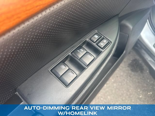 Used 2013 Subaru Outback 2.5i Limited AWD/4WD image 12