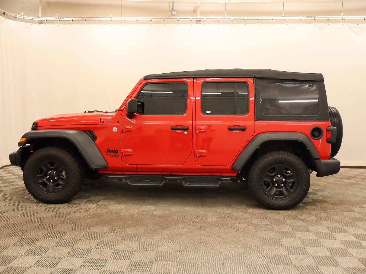 Used 2021 Jeep Wrangler Unlimited Sport image 2