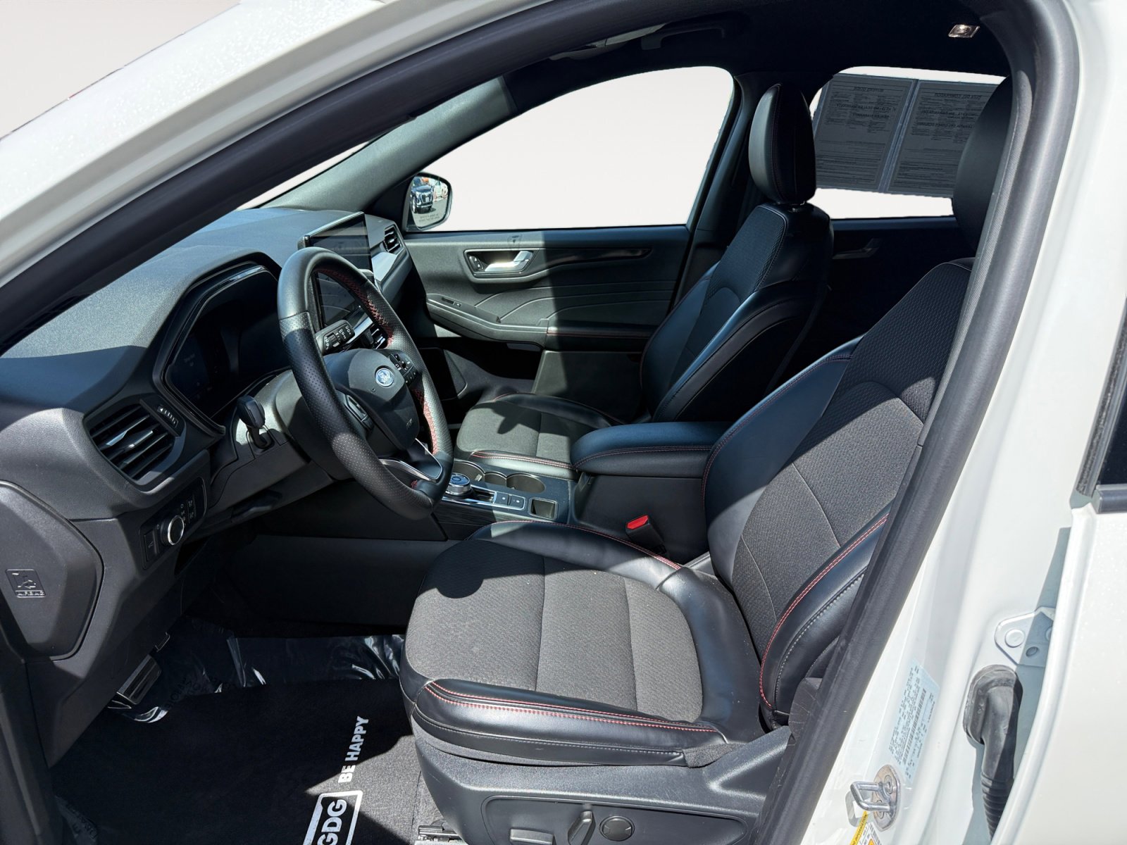 Certified 2024 Ford Escape ST-Line w/ Tech Pack #1 image 10