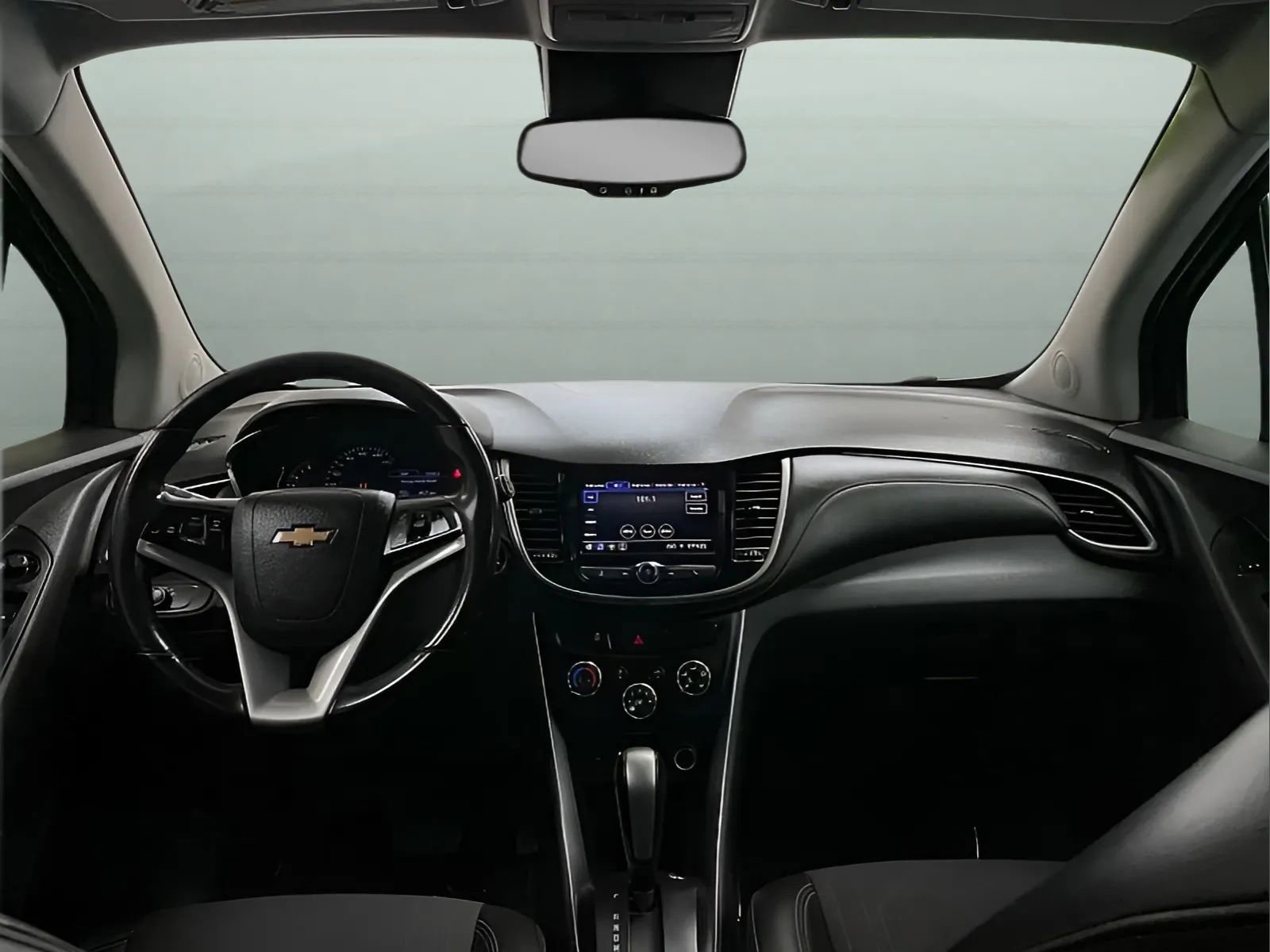 Used 2020 Chevrolet Trax LT w/ LT Convenience Package FWD image 22