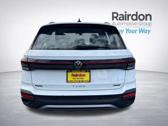 Used 2025 Volkswagen Taos S AWD/4WD image 6