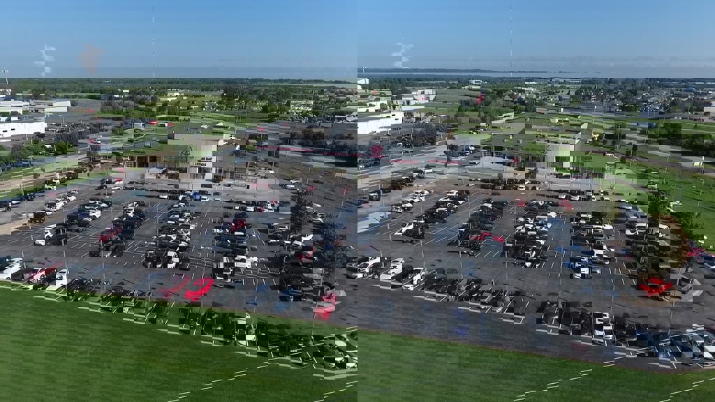 New 2026 Toyota Prius Plug-In Hybrid image 23