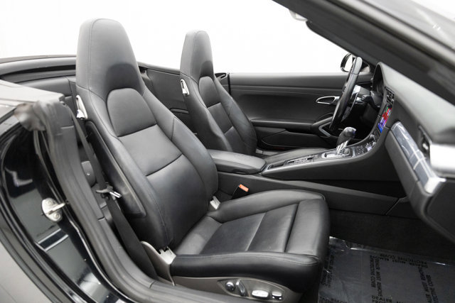 Used 2017 Porsche 911 Carrera 4 AWD/4WD image 64