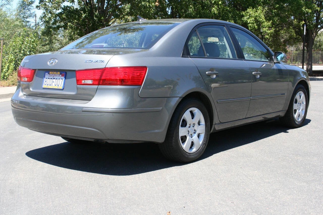 Used 2009 Hyundai Sonata GLS FWD image 5
