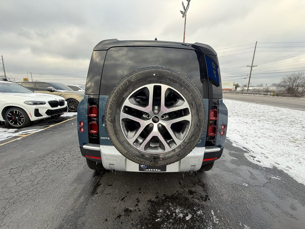 Used 2020 Land Rover Defender 110 HSE image 9