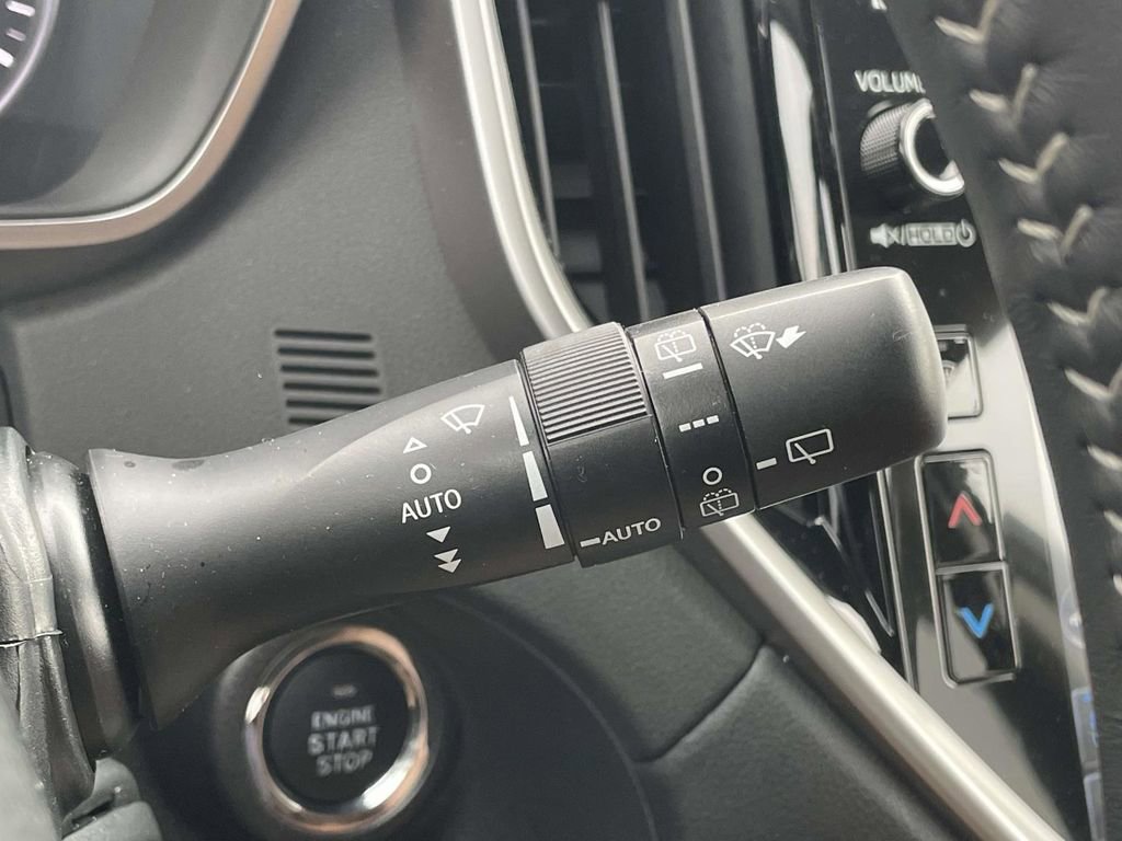 Used 2025 Subaru Ascent Touring w/ Popular Package #2 image 14