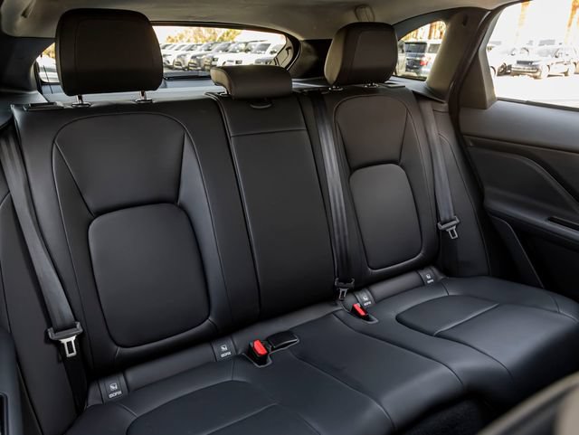 Used 2019 Jaguar F-PACE Premium AWD/4WD image 26