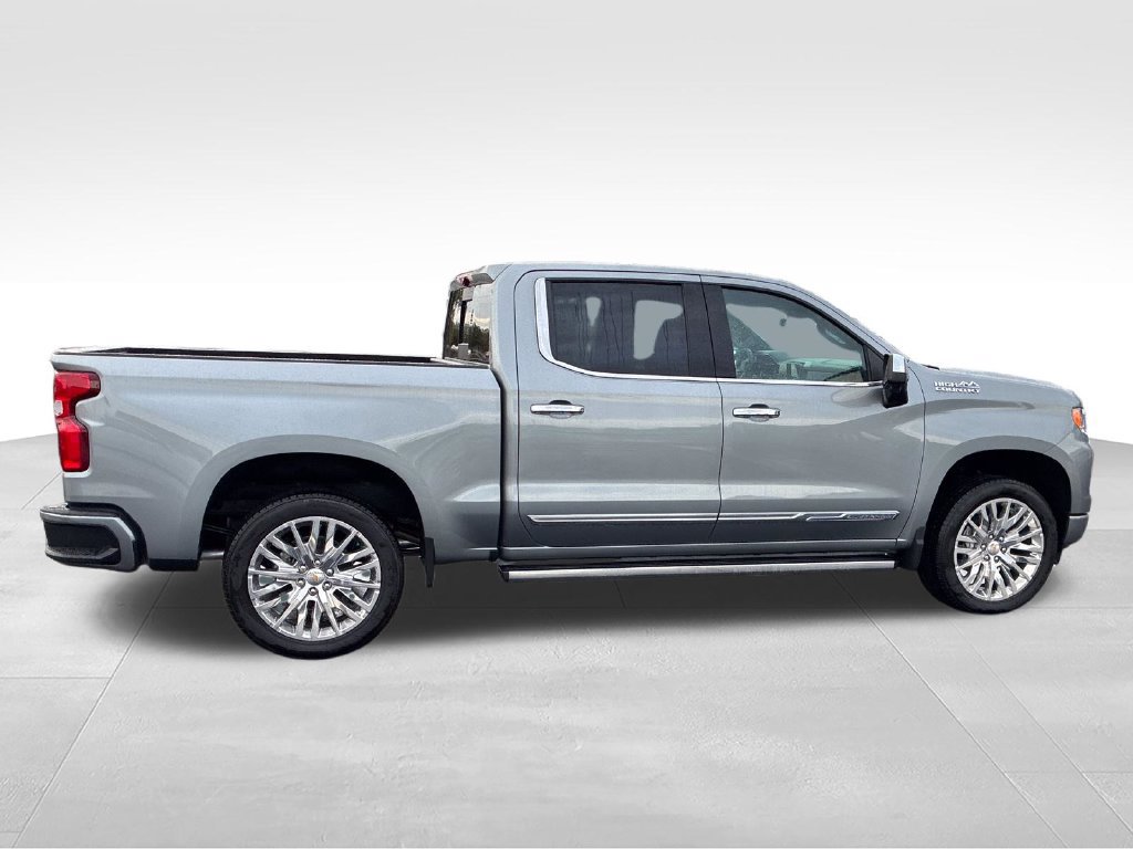 New 2026 Chevrolet Silverado 1500 High Country w/ Technology Package AWD/4WD image 6