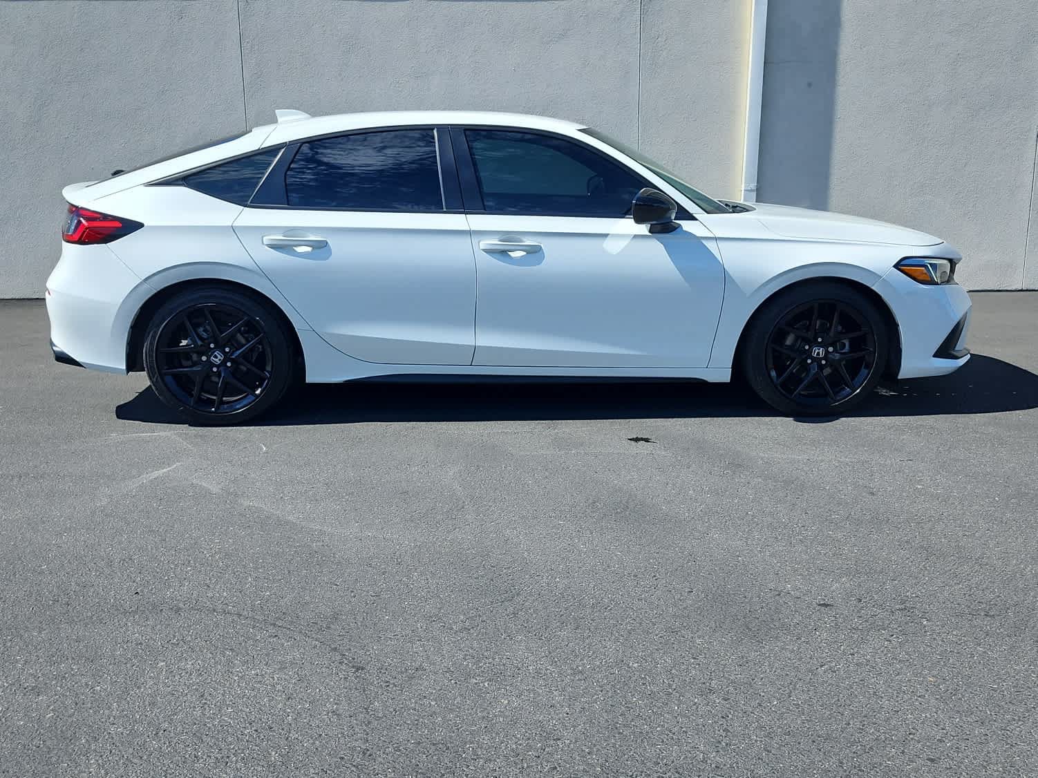 Used 2024 Honda Civic Sport image 3