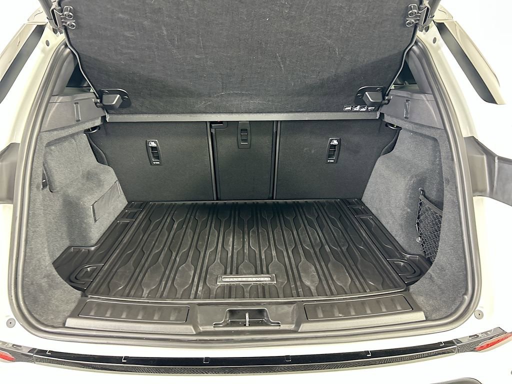 Certified 2025 Land Rover Range Rover Evoque S image 27