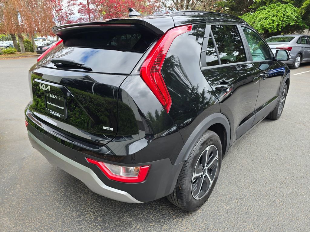 Certified 2025 Kia Niro EX FWD image 4