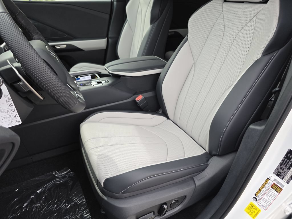 New 2026 Lexus TX 500h AWD image 17