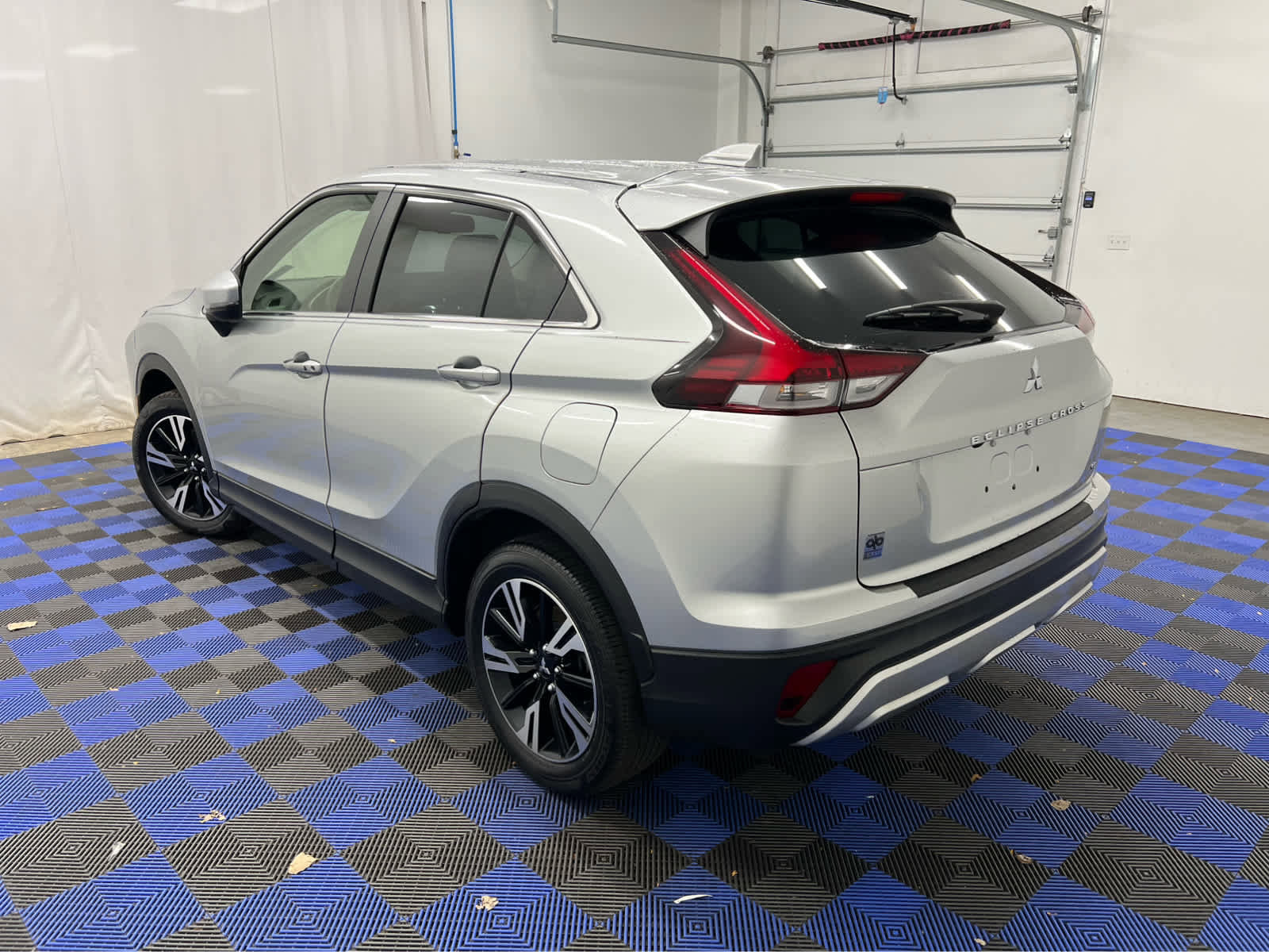 Used 2023 Mitsubishi Eclipse Cross SE image 12