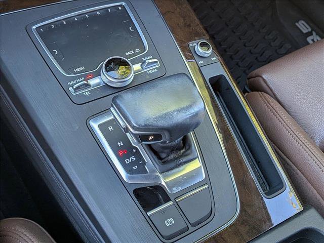 Used 2019 Audi Q5 2.0T Premium Plus w/ Premium Plus Package image 12