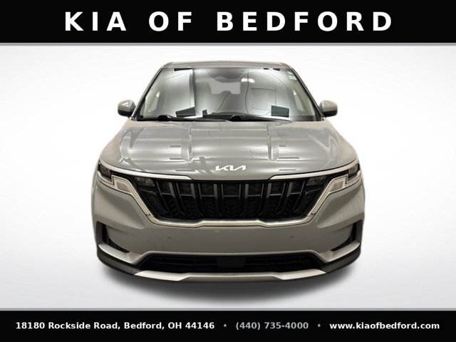 Certified 2024 Kia Carnival EX FWD image 2