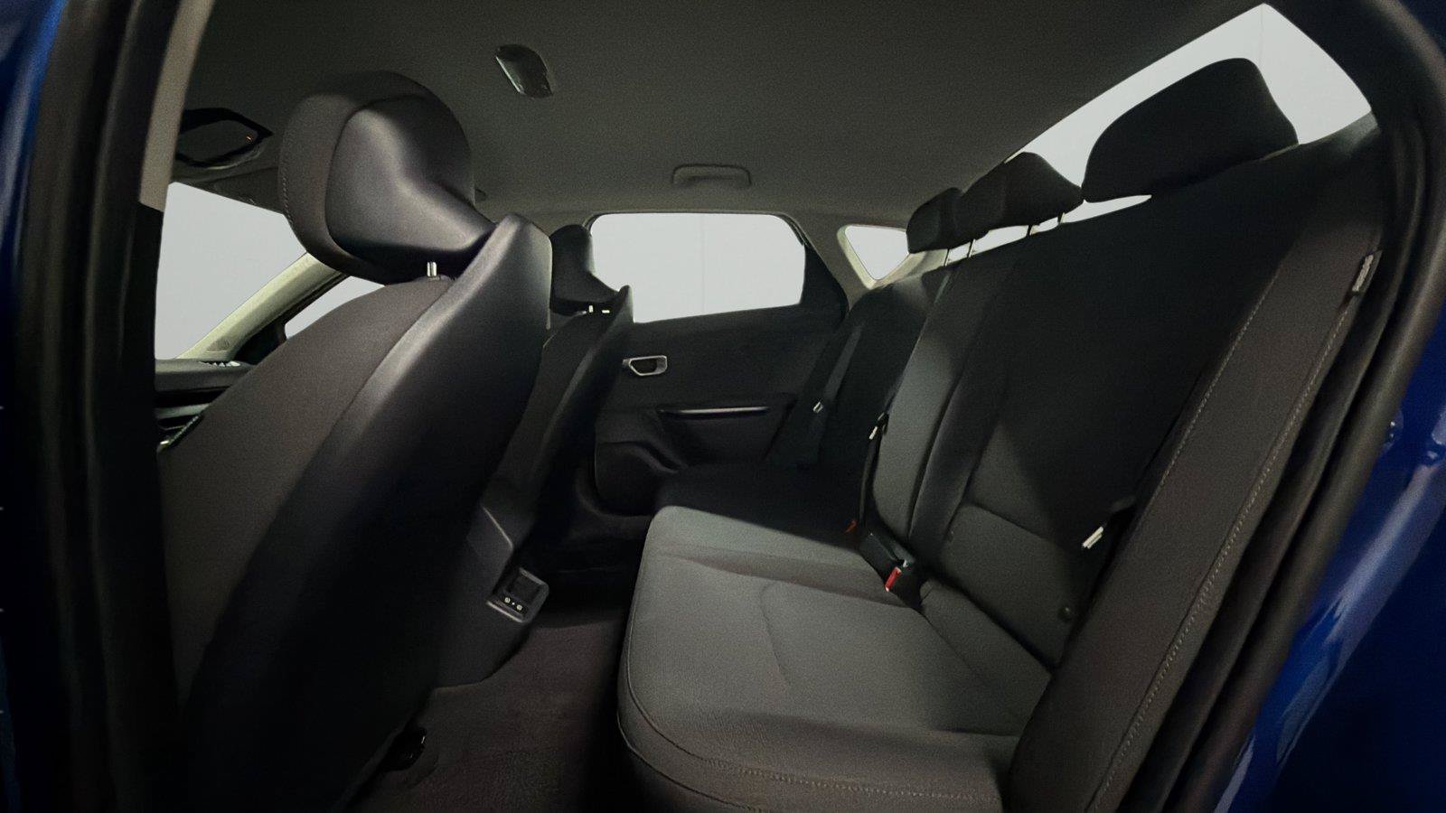 New 2026 Kia K4 FWD image 11