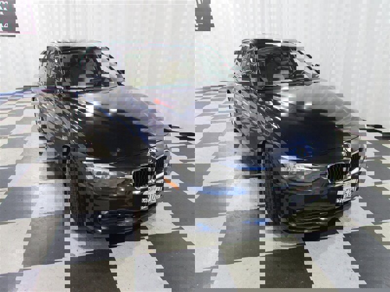 Used 2012 BMW 328i Sedan image 2