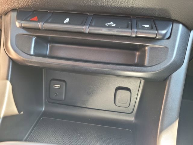 Used 2018 Chevrolet Colorado LT w/ LT Convenience Package image 24