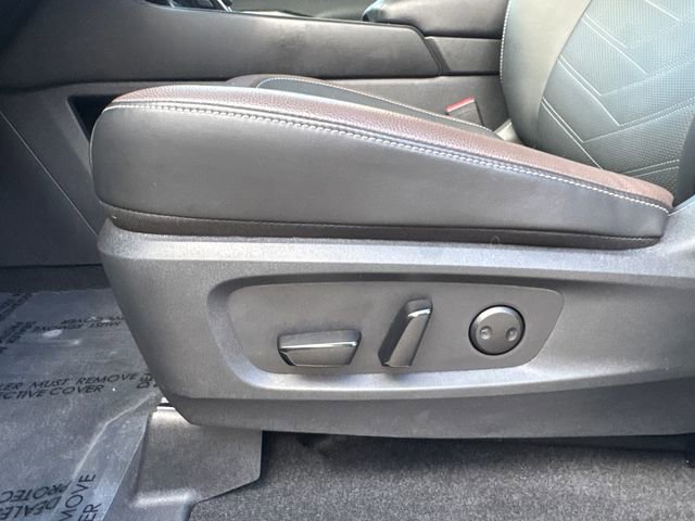 Used 2025 Nissan Pathfinder Platinum w/ Cargo Package AWD/4WD image 43