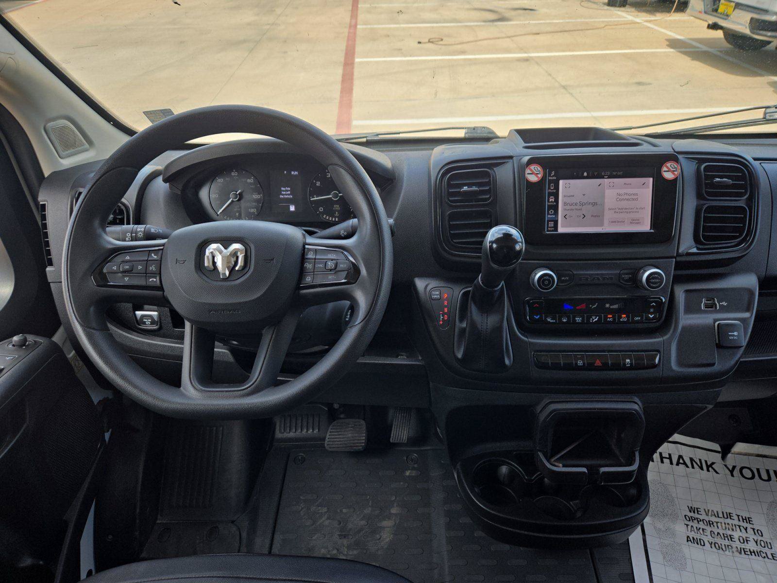 Used 2025 RAM ProMaster 2500 w/ Convenience Group FWD image 18