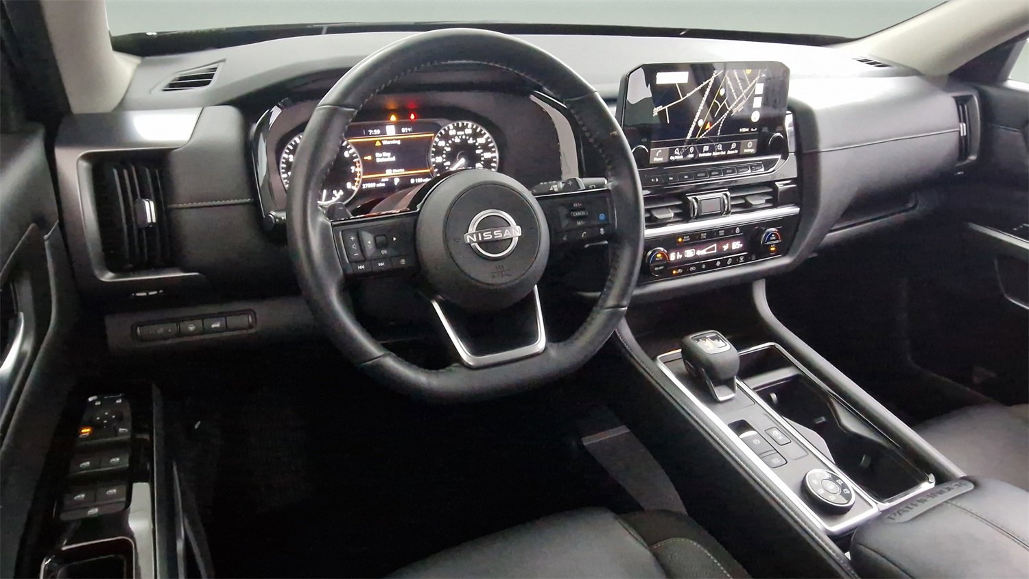 Used 2022 Nissan Pathfinder SL image 17