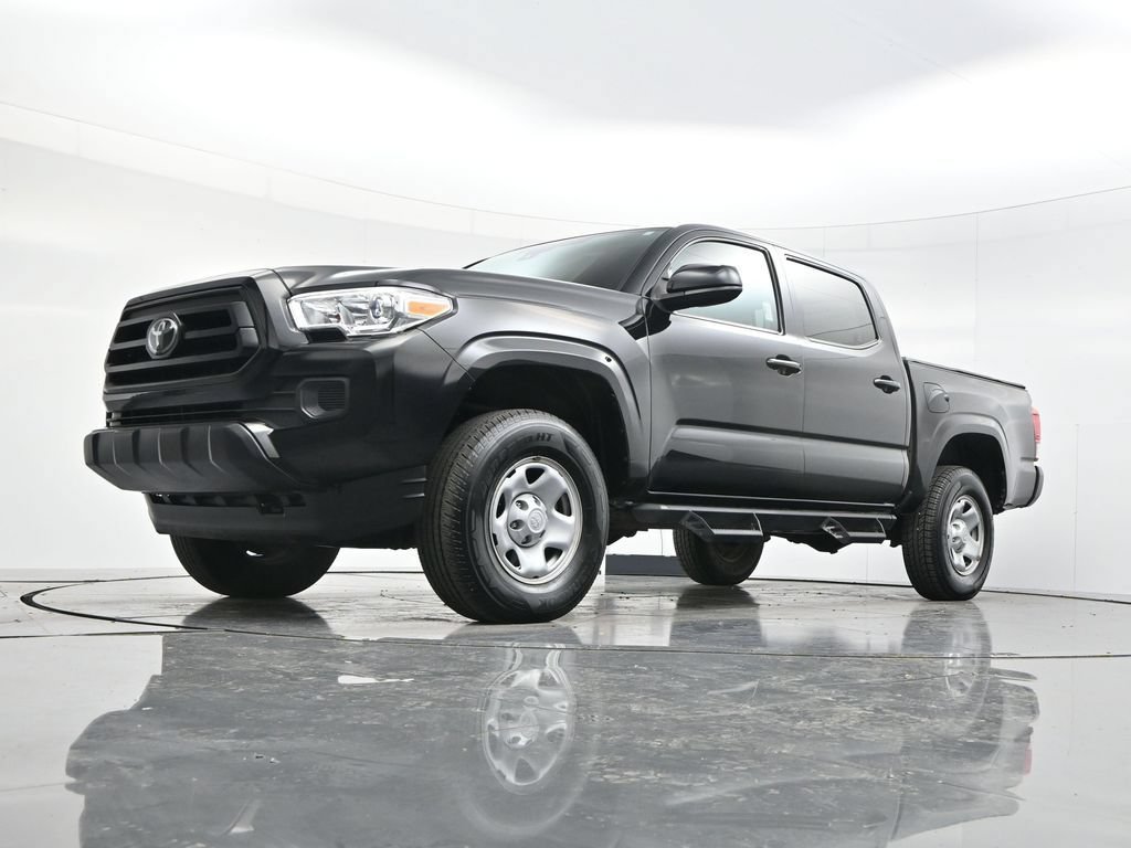Used 2022 Toyota Tacoma SR AWD/4WD image 43