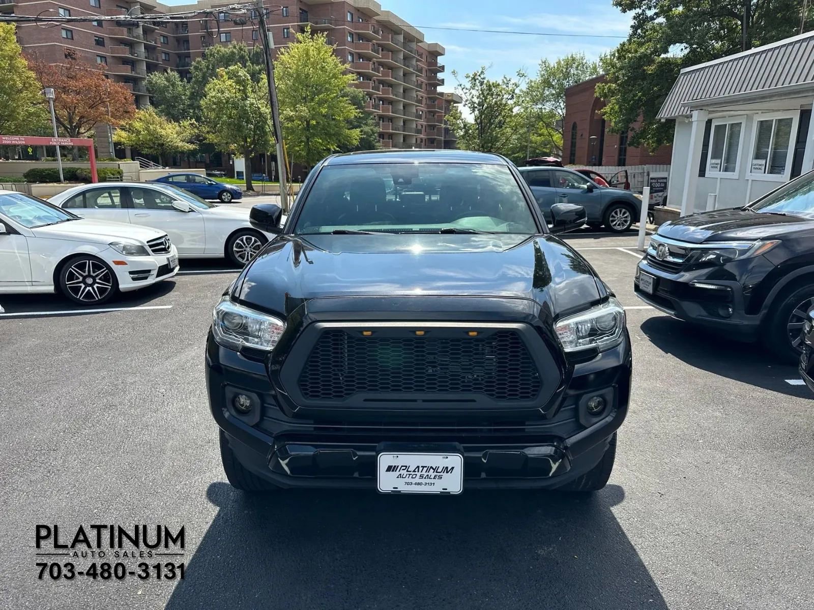 Used 2019 Toyota Tacoma Limited image 5