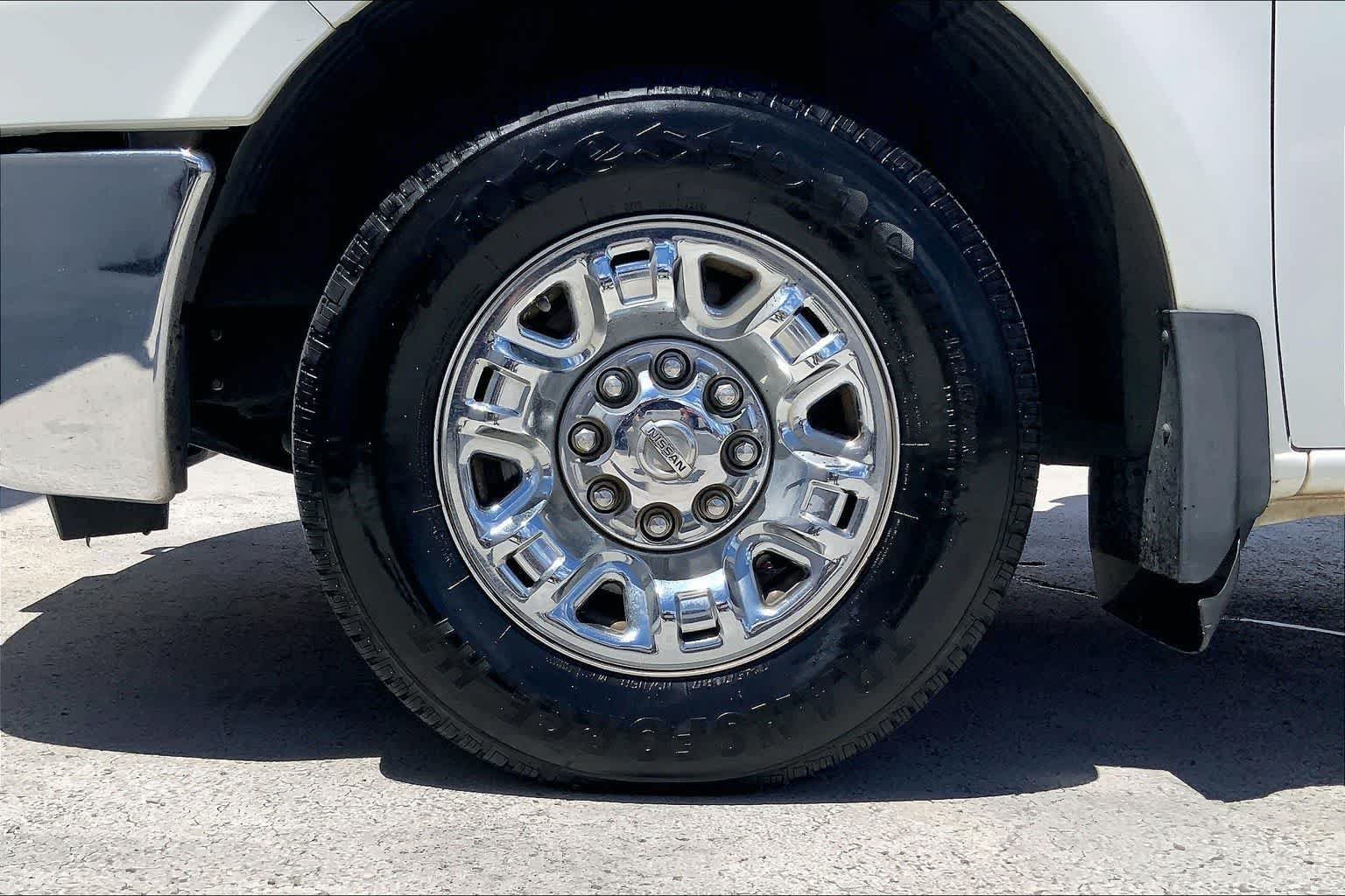 Used 2016 Nissan NV 3500 SV RWD image 8