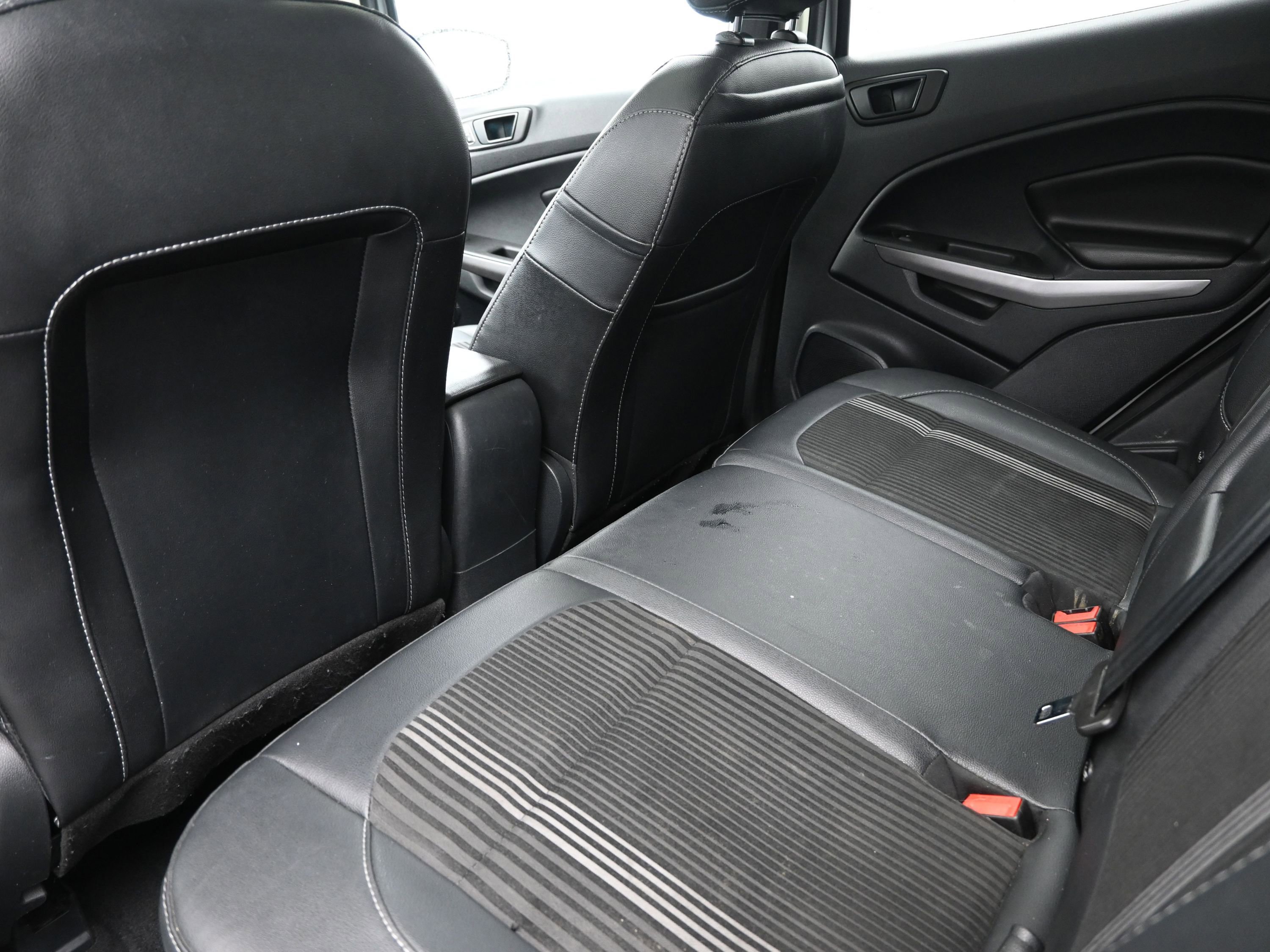 Used 2021 Ford EcoSport SES image 20